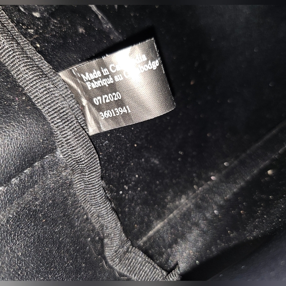 Victoria's Secret Pink Tote with Black Floral Design - Picture 7 of 8